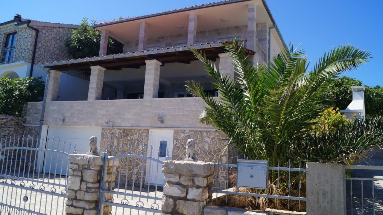 Schoenes Ferienhaus Direkt Am Meer Stomorska Exterior photo